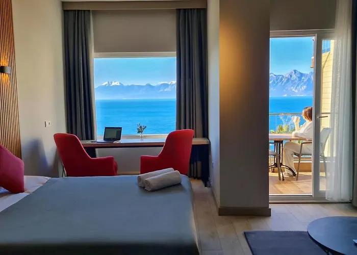 Letstay Panorama Suites Antalya, Türkei