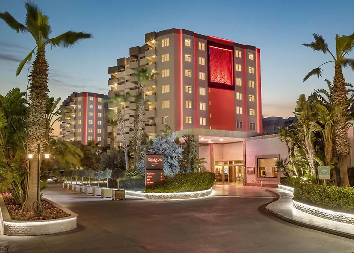 Ramada Resort By Wyndham Lara Antalya, Türkei