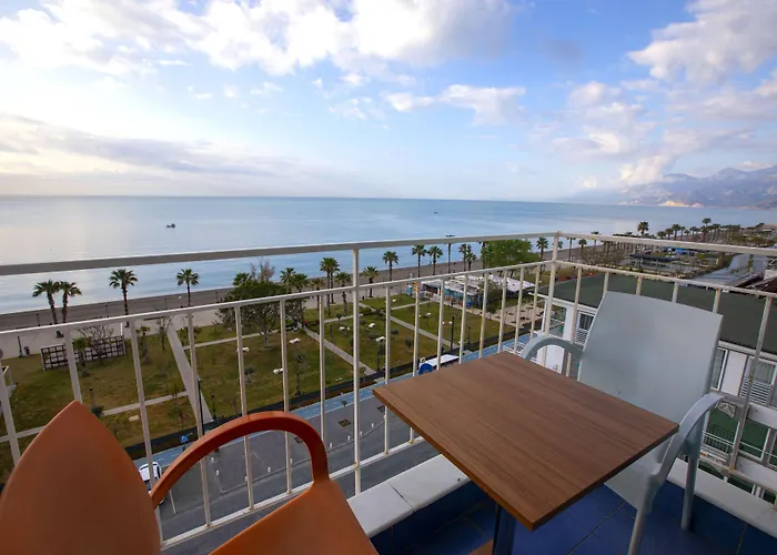 Kristal Beach Hotel Antalya, Türkiye