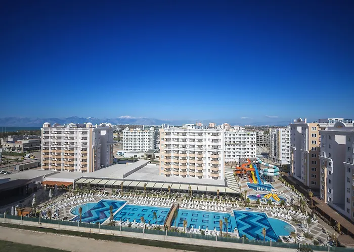 Ramada Resort By Wyndham Lara Antalya, Türkiye