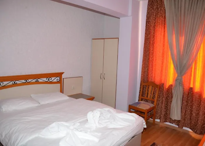Ozturk Hotel Antalya, Türkiye