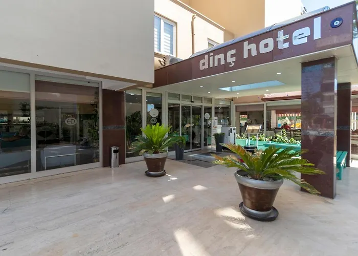 Lara Dinc Hotel